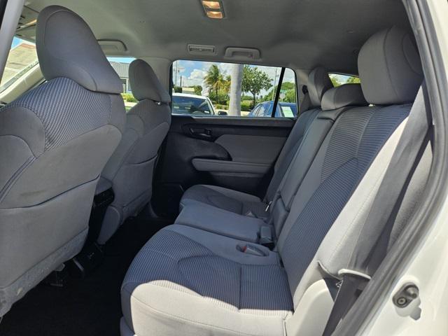 used 2023 Toyota Highlander Hybrid car, priced at $35,798