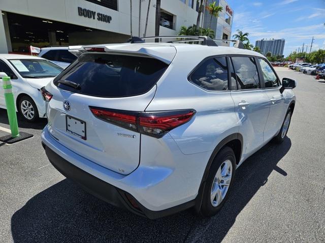 used 2023 Toyota Highlander Hybrid car, priced at $35,798