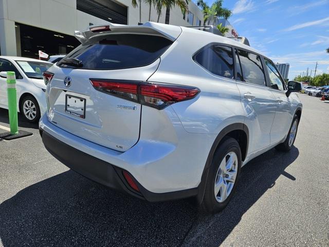 used 2023 Toyota Highlander Hybrid car, priced at $35,798