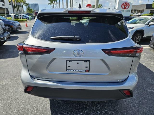 used 2024 Toyota Highlander car, priced at $37,995