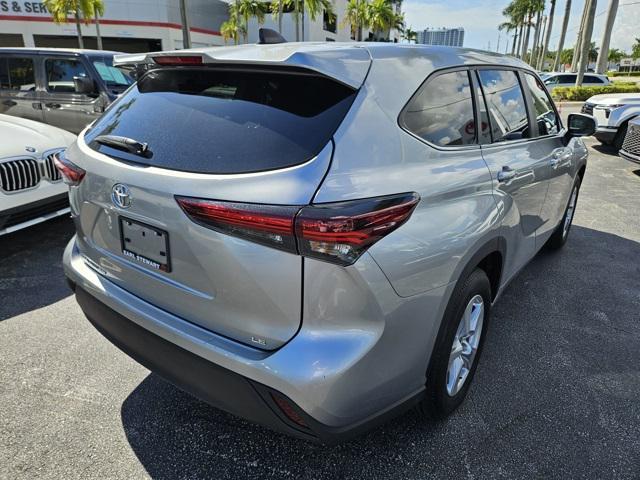 used 2024 Toyota Highlander car, priced at $37,995