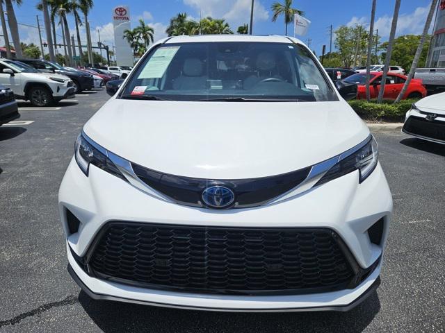 used 2023 Toyota Sienna car, priced at $45,995