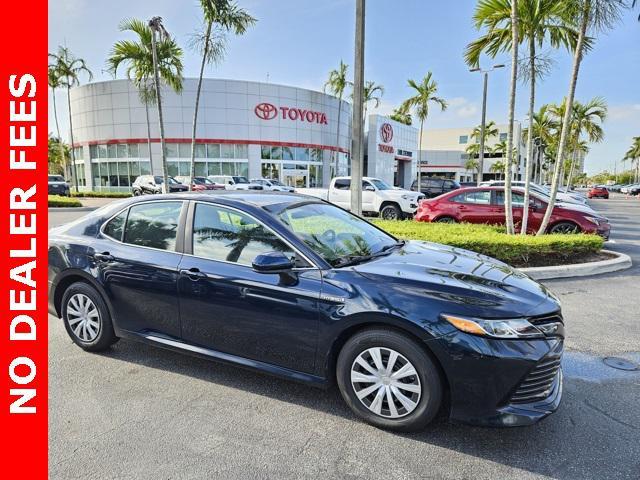 used 2018 Toyota Camry Hybrid car, priced at $19,992