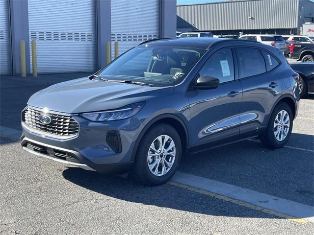 new 2025 Ford Escape car, priced at $30,752