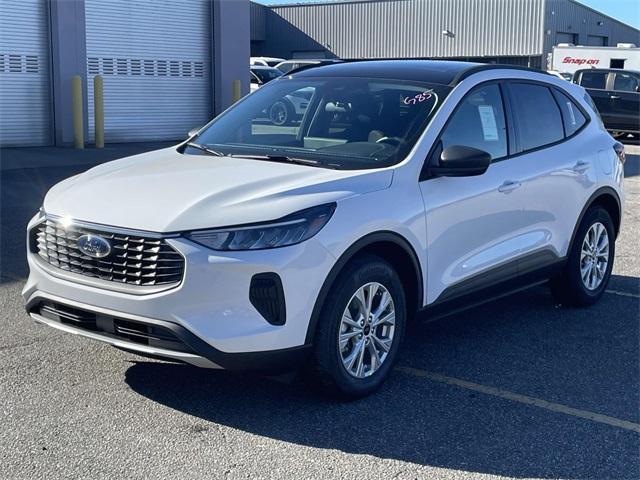 new 2025 Ford Escape car, priced at $30,752