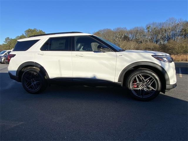 new 2025 Ford Explorer car, priced at $45,740