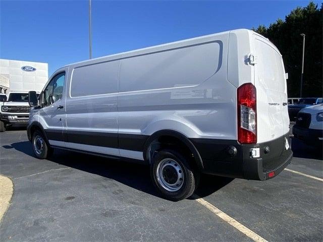 new 2024 Ford Transit-250 car