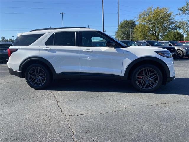 new 2025 Ford Explorer car, priced at $45,840