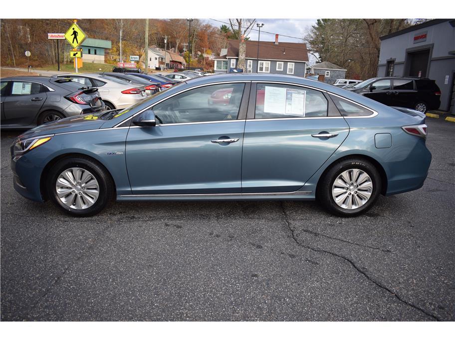 used 2016 Hyundai Sonata Hybrid car, priced at $11,495