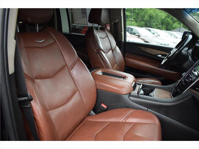 used 2019 Cadillac Escalade ESV car, priced at $31,495