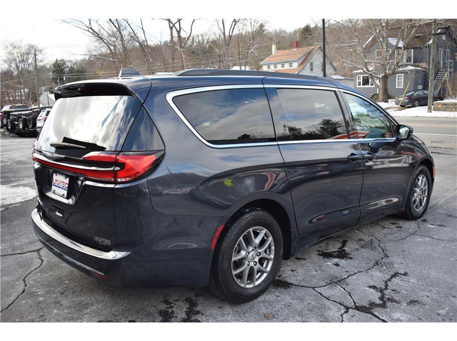 used 2021 Chrysler Pacifica car, priced at $19,695