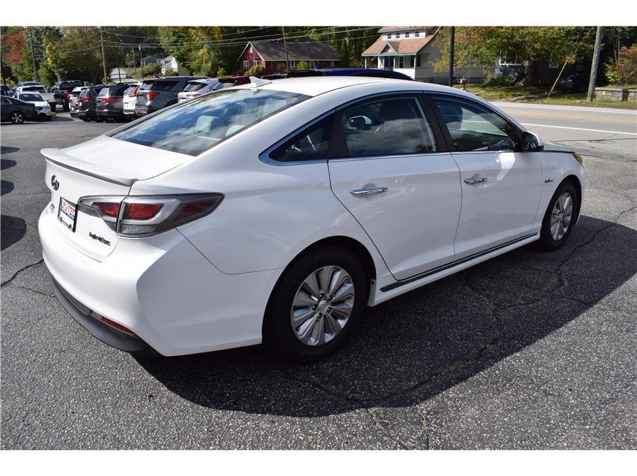 used 2016 Hyundai Sonata Hybrid car, priced at $13,795