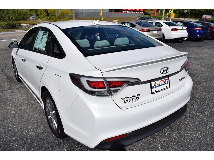 used 2016 Hyundai Sonata Hybrid car, priced at $13,795