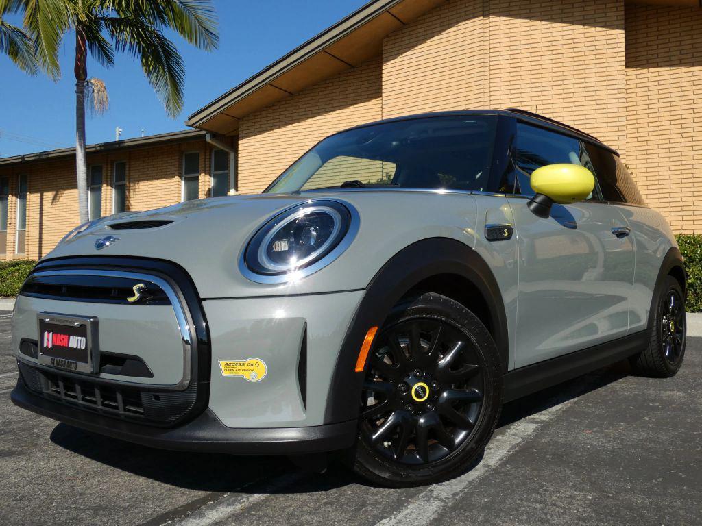 used 2022 MINI Hardtop car, priced at $17,990