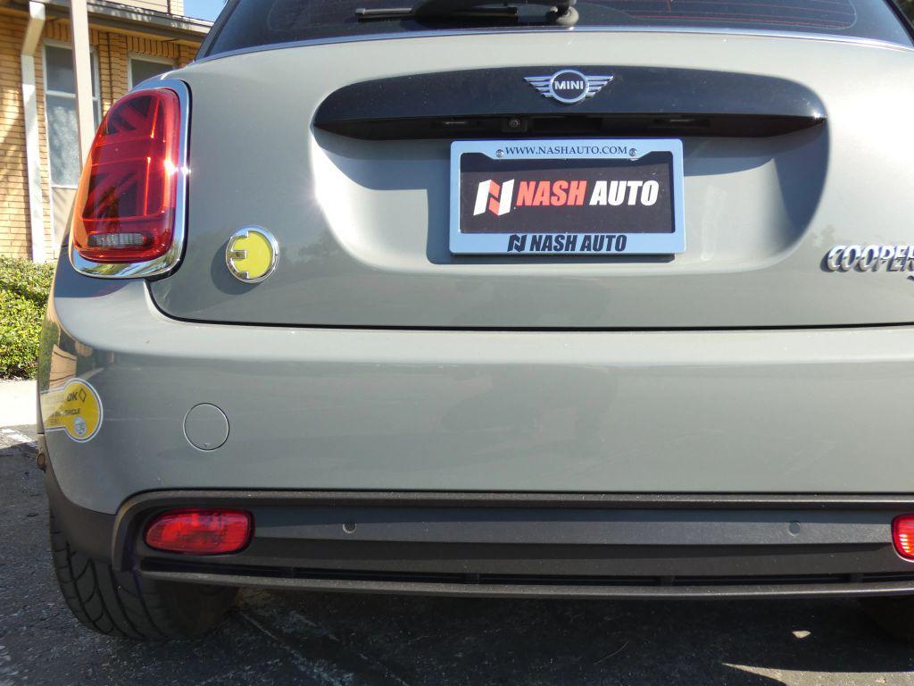 used 2022 MINI Hardtop car, priced at $17,990