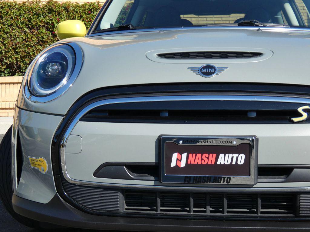 used 2022 MINI Hardtop car, priced at $17,990
