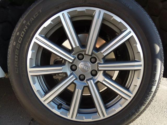 used 2019 Audi Q7 car, priced at $17,790
