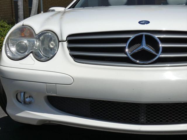 used 2006 Mercedes-Benz SL-Class car, priced at $19,990