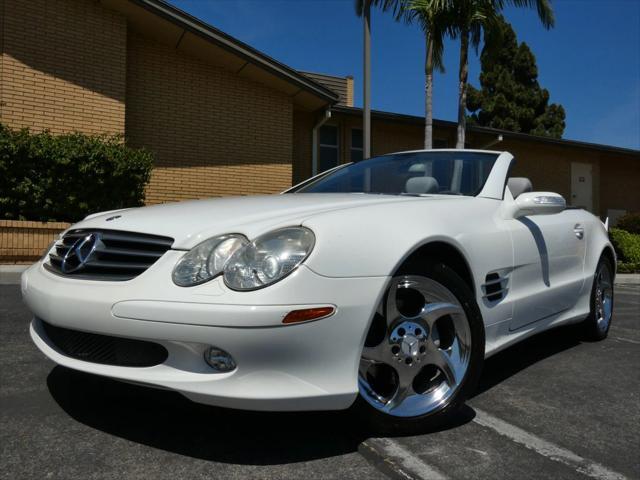 used 2006 Mercedes-Benz SL-Class car, priced at $19,990