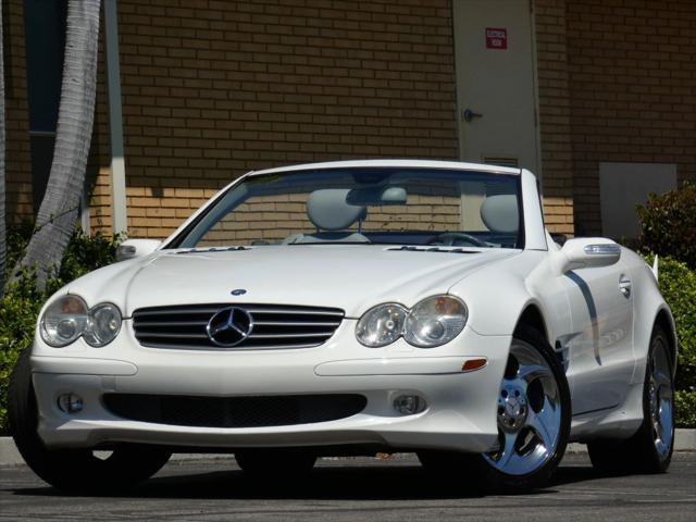 used 2006 Mercedes-Benz SL-Class car, priced at $19,990