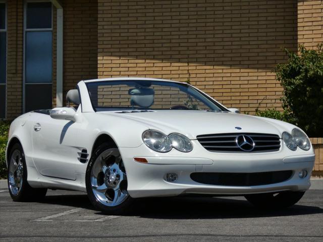 used 2006 Mercedes-Benz SL-Class car, priced at $19,990