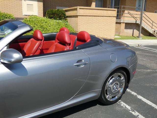 used 2002 Lexus SC 430 car, priced at $19,490