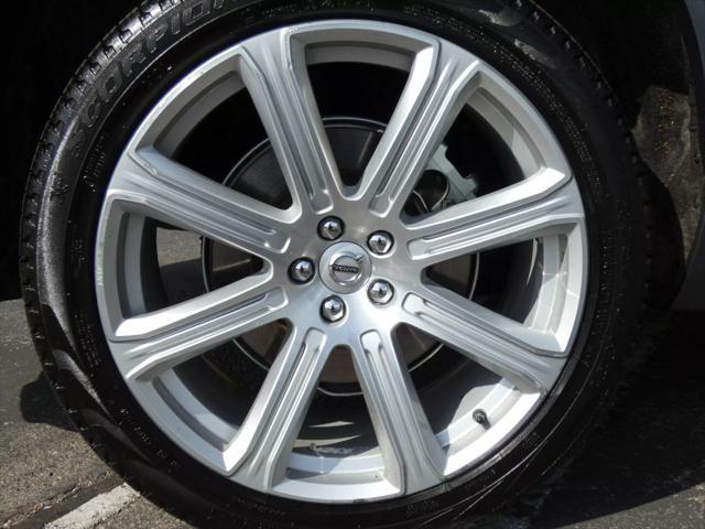used 2019 Volvo XC90 Hybrid car, priced at $25,990