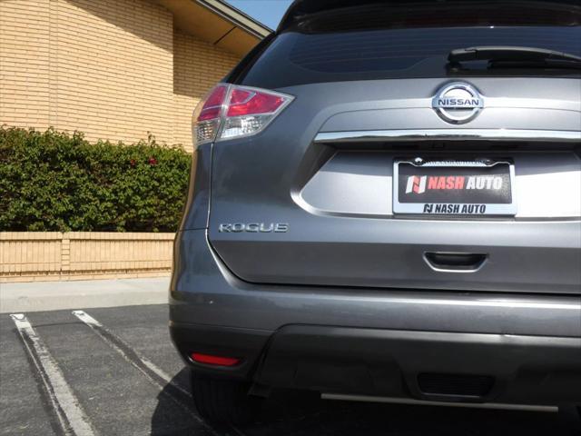used 2016 Nissan Rogue car, priced at $10,990