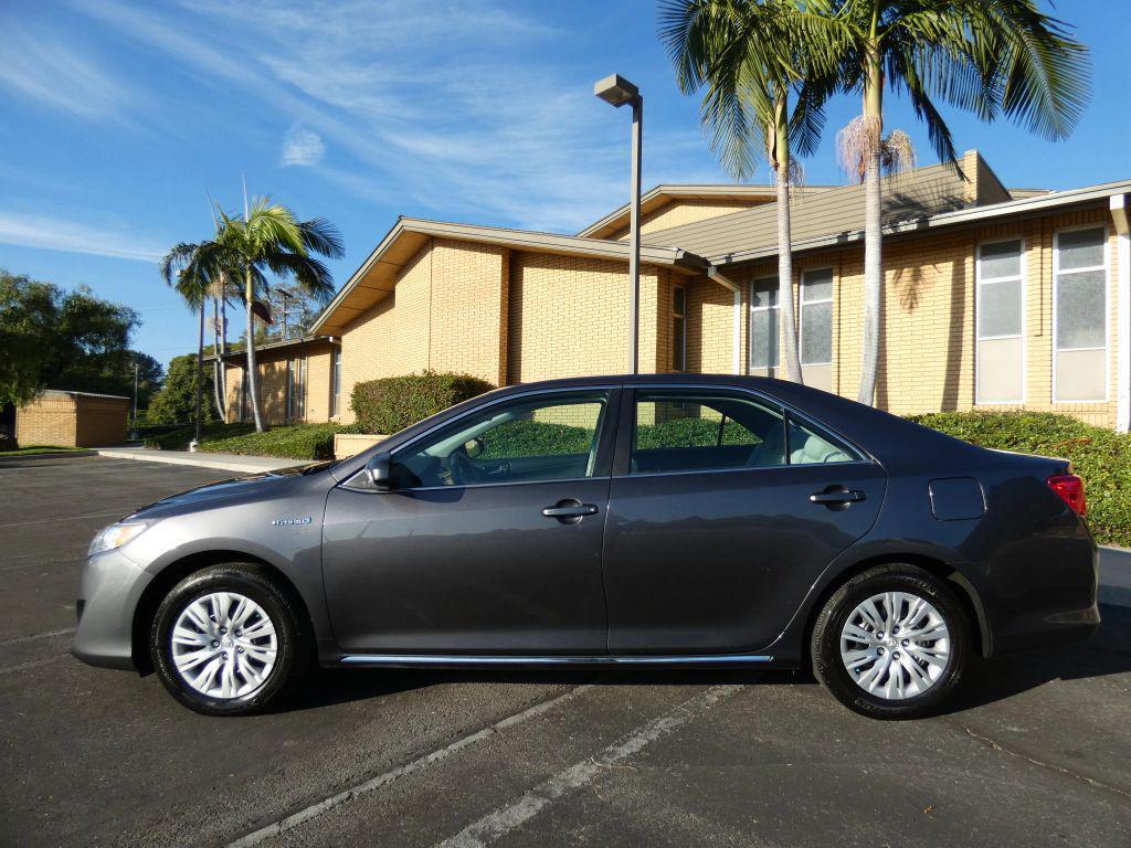 used 2013 Toyota Camry Hybrid car, priced at $13,790
