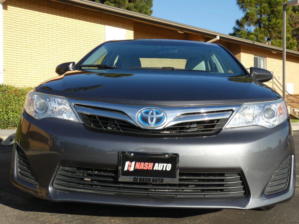 used 2013 Toyota Camry Hybrid car, priced at $13,790
