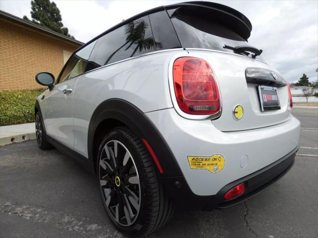 used 2022 MINI Hardtop car, priced at $20,990