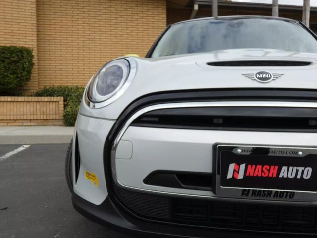 used 2022 MINI Hardtop car, priced at $20,990