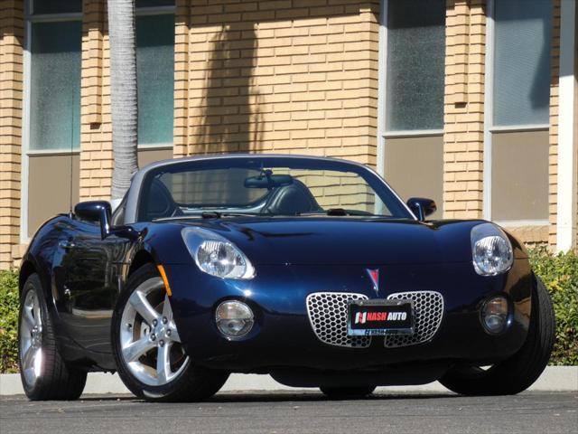 used 2007 Pontiac Solstice car, priced at $9,590