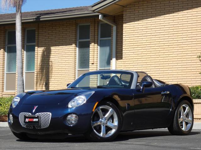 used 2007 Pontiac Solstice car, priced at $9,590