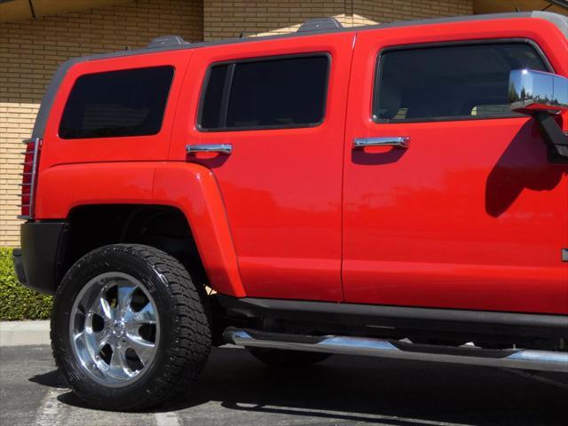 used 2006 Hummer H3 car, priced at $14,590