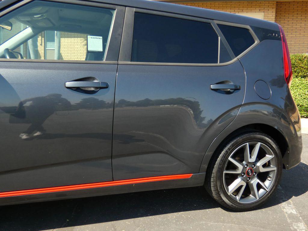 used 2021 Kia Soul car, priced at $13,990
