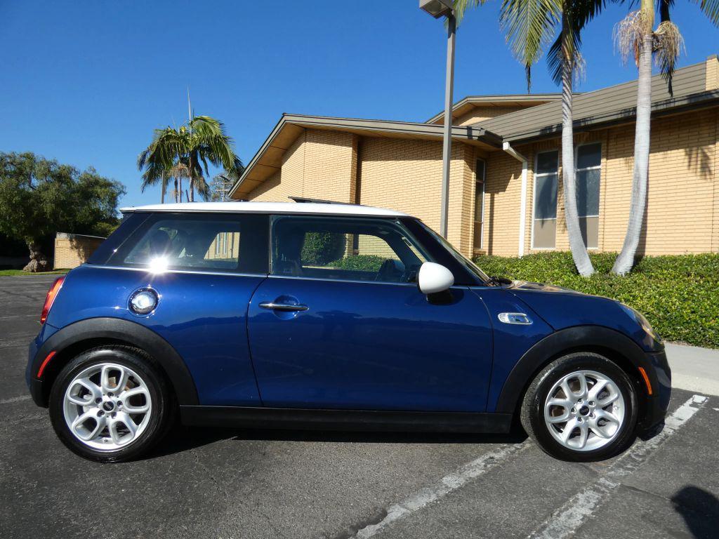 used 2015 MINI Hardtop car, priced at $9,990