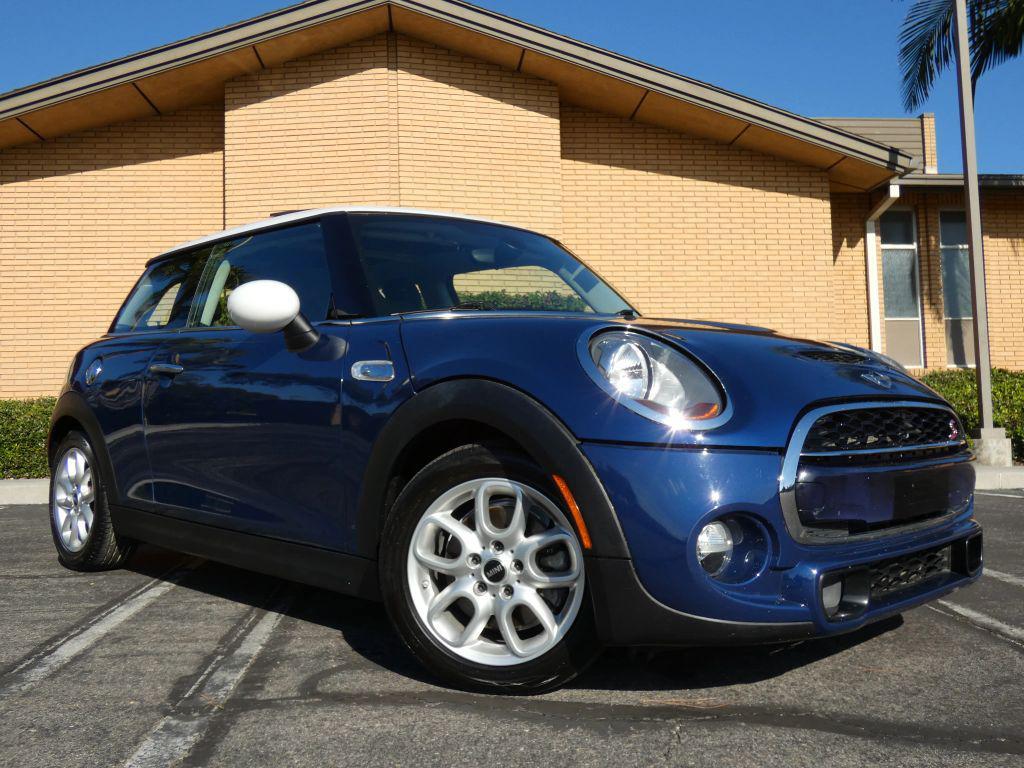 used 2015 MINI Hardtop car, priced at $9,990