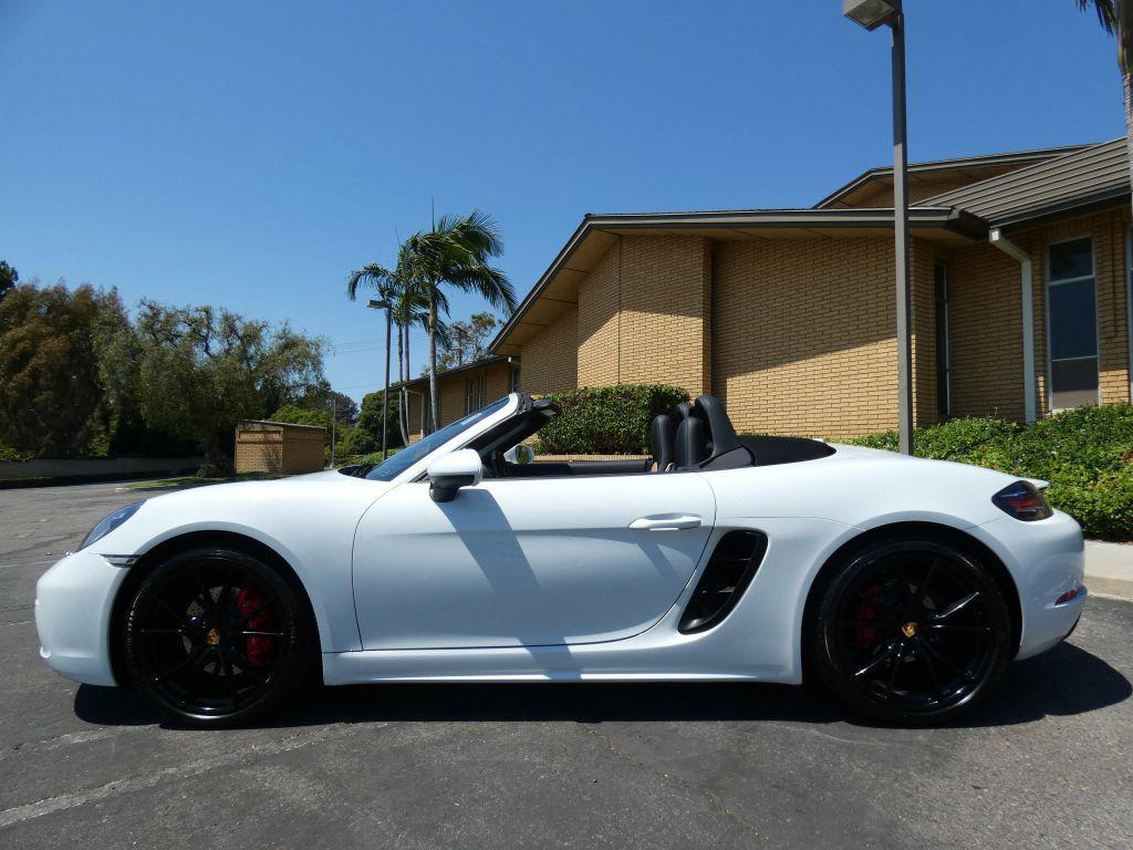 used 2019 Porsche 718 Boxster car, priced at $61,990