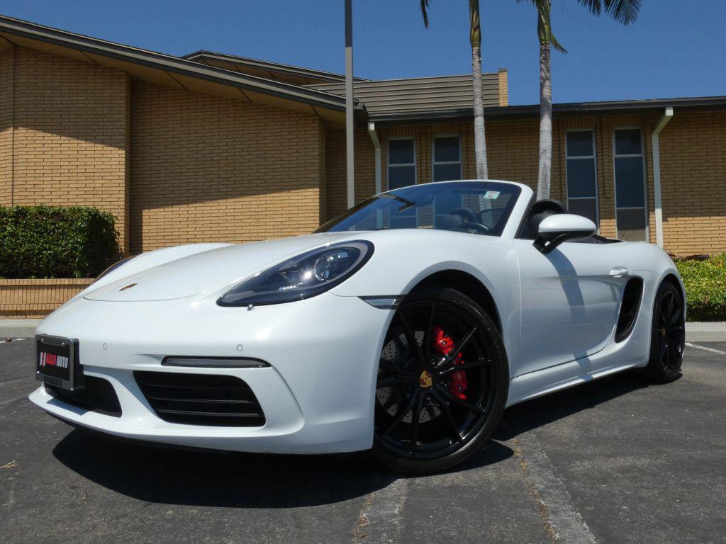 used 2019 Porsche 718 Boxster car, priced at $61,990