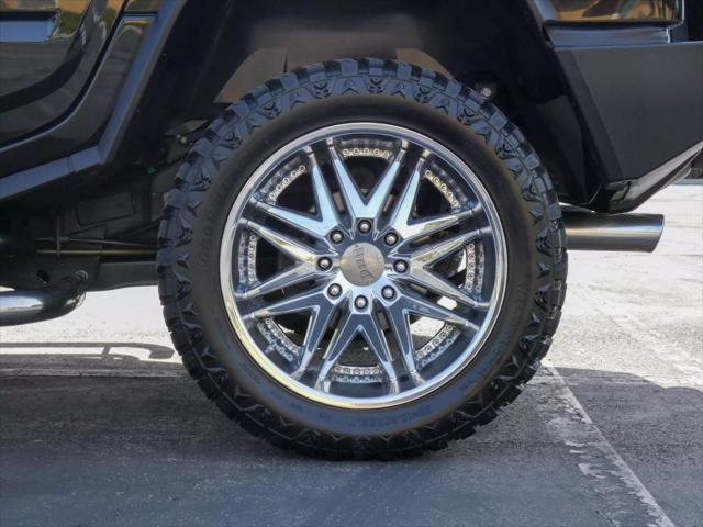 used 2007 Hummer H2 car, priced at $26,690