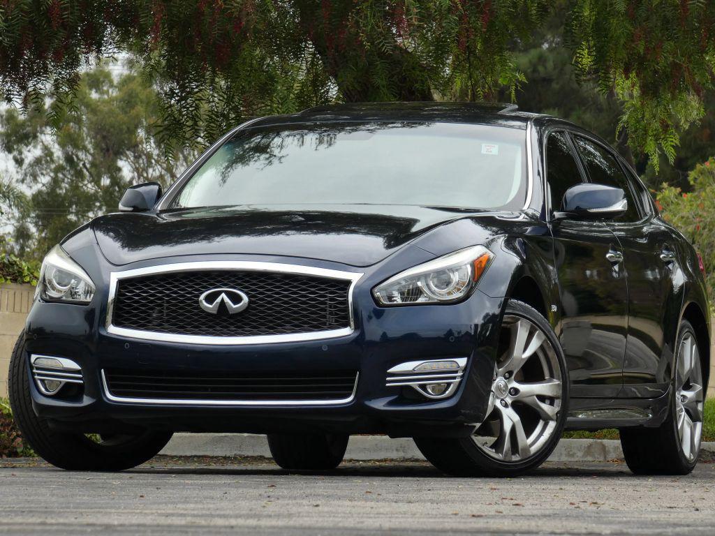 used 2015 INFINITI Q70L car, priced at $17,990