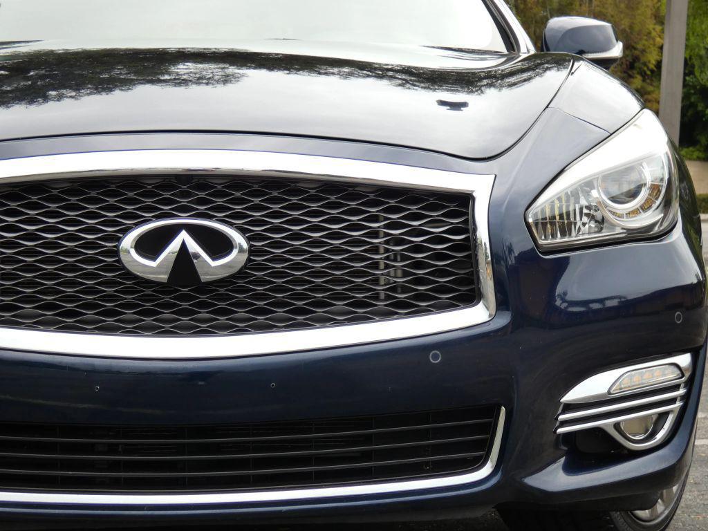 used 2015 INFINITI Q70L car, priced at $17,990