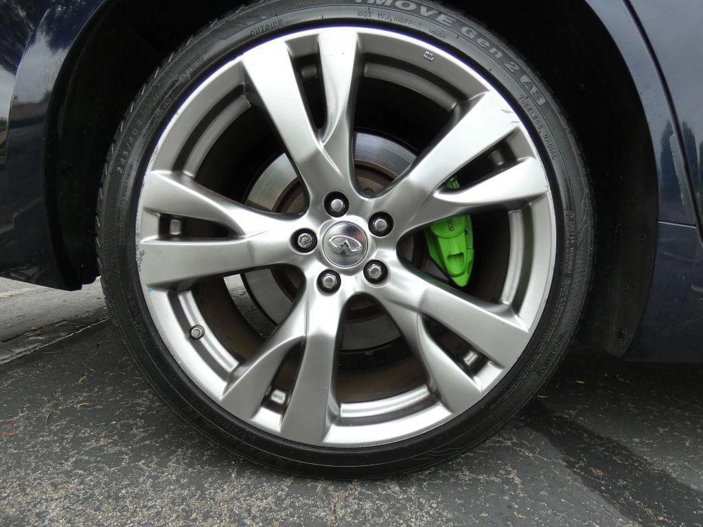 used 2015 INFINITI Q70L car, priced at $17,990