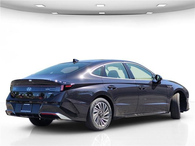 new 2025 Hyundai Sonata Hybrid car, priced at $38,455
