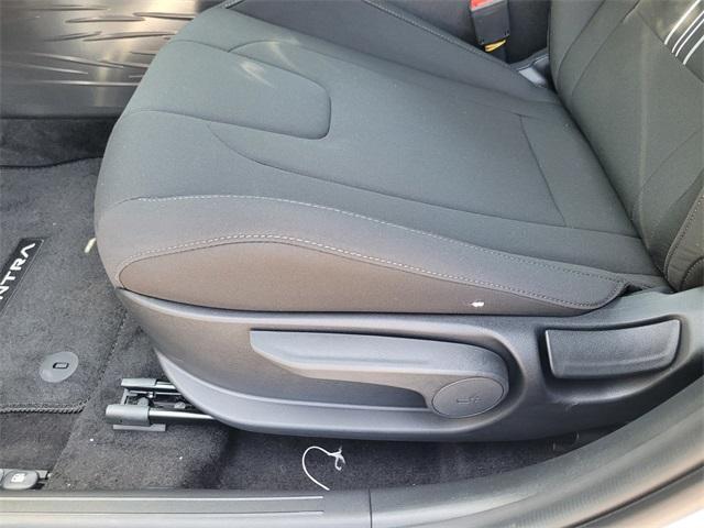 new 2025 Hyundai Elantra car, priced at $22,965
