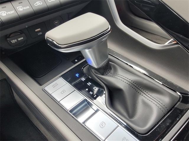 new 2025 Hyundai Elantra car, priced at $26,500