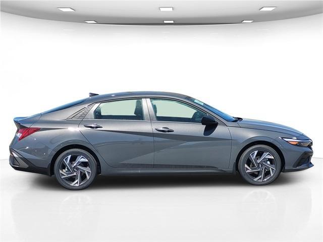 new 2025 Hyundai ELANTRA HEV car, priced at $28,185