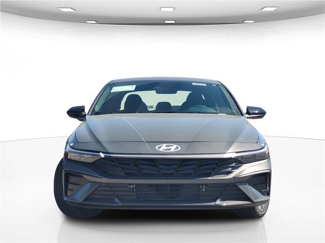 new 2025 Hyundai ELANTRA HEV car, priced at $28,185