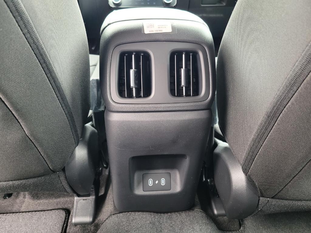 new 2026 Hyundai TUCSON Hybrid car